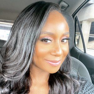 Meet your Posher, Javonna